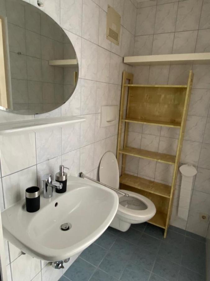 City Apartment In Klagenfurt Mit Kostenlos Parkplatz Klagenfurt am Woerthersee ภายนอก รูปภาพ